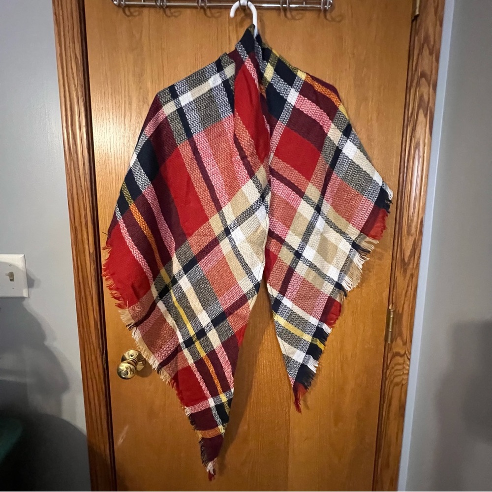 Scarves/shawls multiple colors